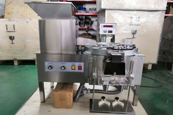 automatic small potato chips snack pouch packing machine price - buy small potato chips packing machine,automatic pouch packing machine,chips ...